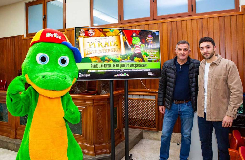 Presentación del musical infantil "En busca del Pirata Barbanegra" de la
Compañía la Pandilla del Drilo en el Ayuntamiento de Calasparra.